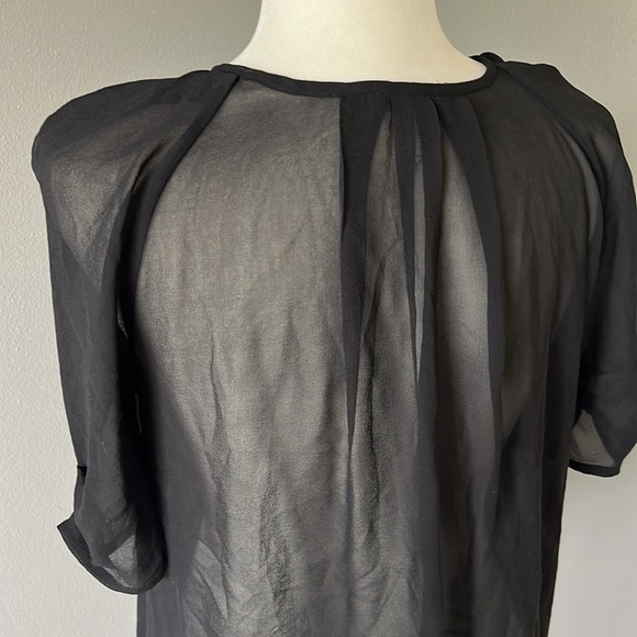 Joie Silk Black Pleated Blouse with Short Sleeves - Picture 8 of 12
